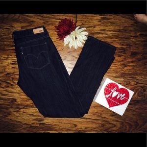 Levi's dark wash bold curve